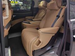 Denza D9 DM-i 980 AWD Luxury - ფოტო 11