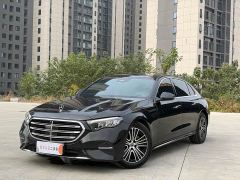 Mercedes-Benz E-Class E 260 L - photo 1