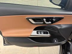 Mercedes-Benz E-Class E 260 L - photo 10