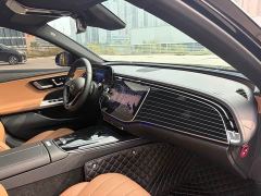 Mercedes-Benz E-Class E 260 L - photo 15