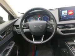 FAW Red Flag E-QM5 Facelift Base Mobility Edition - фото 15