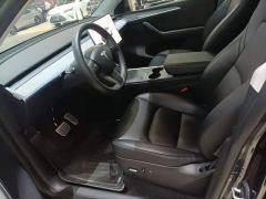 Tesla Model Y Rear-Wheel Drive - ფოტო 14