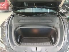 Tesla Model Y Rear-Wheel Drive - ფოტო 19