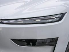 Tesla Model Y Rear-Wheel Drive - ფოტო 2