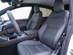 Tesla Model Y Rear-Wheel Drive - ფოტო 6