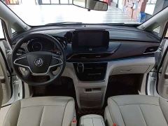 Buick GL8 Land Business Class Comfort Edition - ფოტო 6