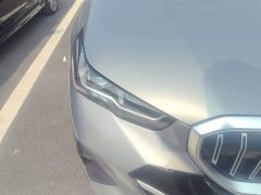 BMW i5 eDrive 35L Premium M Sport Package - ფოტო 10