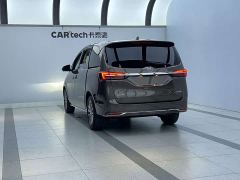 Buick GL8 Land Executive Cabin 652T Luxury - ფოტო 6