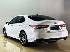 Toyota Camry 2.5G Luxury - ფოტო 5