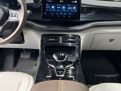 BYD Qin PLUS Glory Edition DM-i 55KM Leading - фото 12