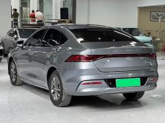 BYD Qin PLUS Glory Edition DM-i 55KM Leading - фото 20
