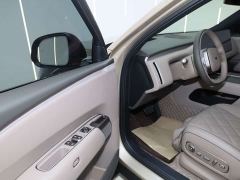 Li Auto L9 Livis - ფოტო 11