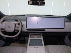 Li Auto L9 Livis - ფოტო 12