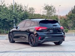 Ford Focus Hatchback EcoBoost 180 Automatic ST Line - ფოტო 4