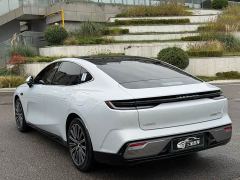 Geely Galaxy Xingyao 8 130km EM-i Flagship - ფოტო 5