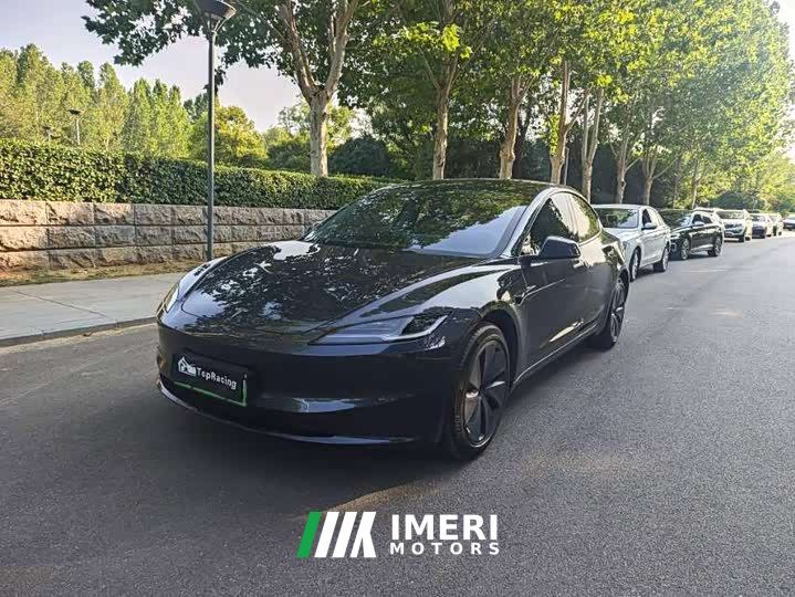 Tesla Model 3 Rear-Wheel Drive