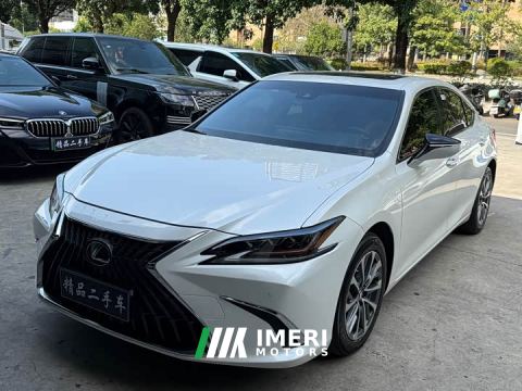 2023 Lexus ES 300h Excellence Edition