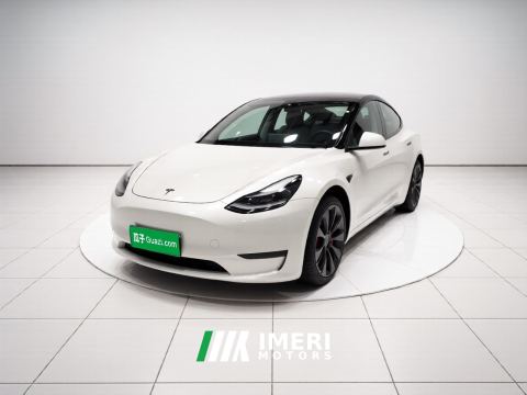 2023 Tesla Model Y 615km Performance High-Performance AWD Version