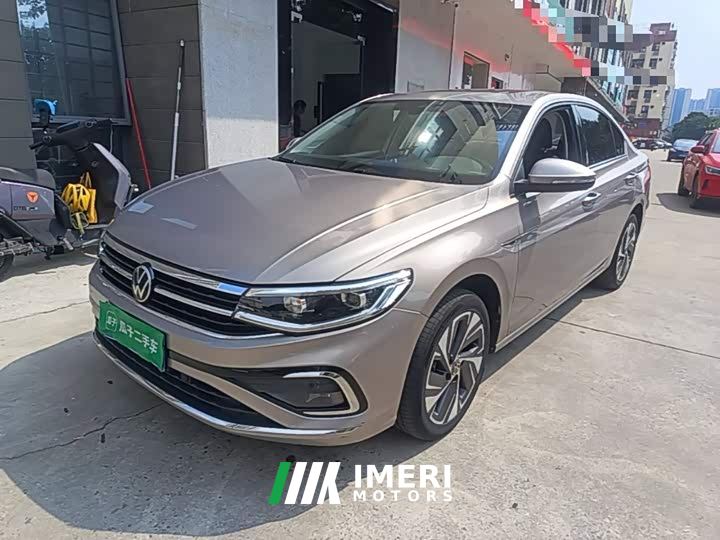 Volkswagen Bora 300TSI DSG Respect Edition