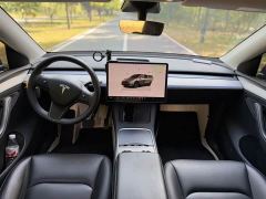 Tesla Model Y Rear-Wheel Drive - ფოტო 6