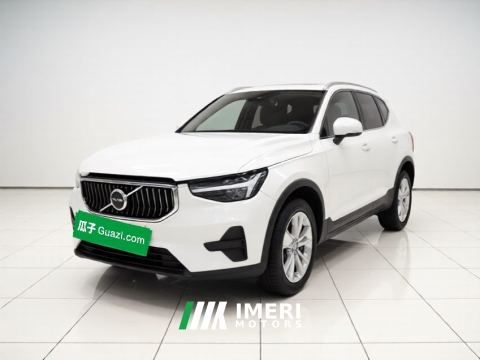 2024 Volvo XC40 B3 2WDFashion Edition - автомобиль из Китая