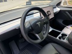 Tesla Model Y Rear-Wheel Drive - ფოტო 13