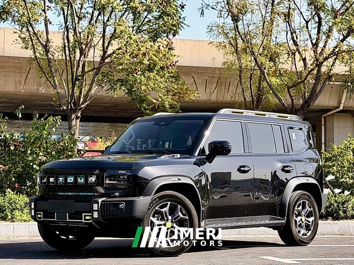 Jetour Jietu Traveler 2.0T AWD Traverse PRO Entertainment Edition