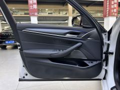 BMW 5 Series (Imported) 530i M Sport Package - ფოტო 2