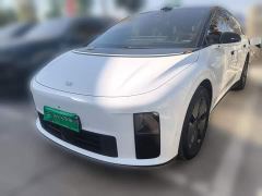 Li Auto i6 Two-Wheel Drive Standard - ფოტო 1