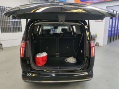 Volvo EM90 Ultra Six-Seater - фото 8