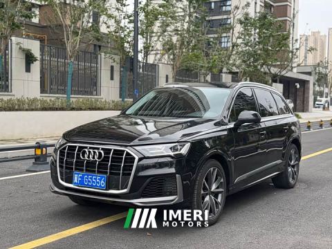 2023 Audi Q7 55 TFSI quattro S line Sport
