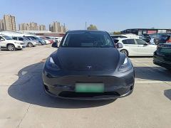 Tesla Model Y Long Range All-Wheel Drive - фото 2