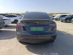 Tesla Model Y Long Range All-Wheel Drive - фото 5