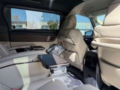 Toyota Alphard Hybrid 2.5L Premium Edition - ფოტო 13