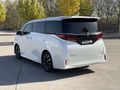 Toyota Alphard Hybrid 2.5L Premium Edition - ფოტო 6