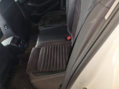 Volkswagen Magotan 330TSI DSG Luxury - ფოტო 16
