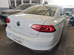 Volkswagen Magotan 330TSI DSG Luxury - ფოტო 6