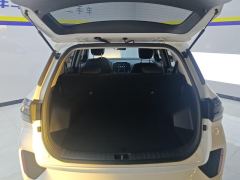 Hyundai ix35 2.0L Automatic 2WD Leading Edition GLS - ფოტო 7