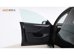Tesla Model Y Performance All-Wheel Drive - ფოტო 10