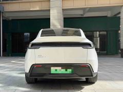 Tesla Model Y Rear-Wheel Drive - ფოტო 12