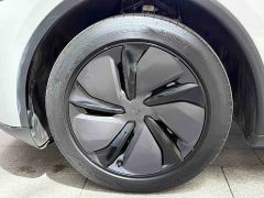 Tesla Model Y Rear-Wheel Drive - ფოტო 8