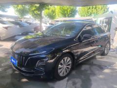 Hongqi E-QM5 620km PLUS - photo 1