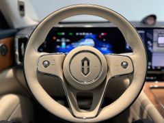 AITO M9 Extended Range Ultra 6-Seater - фото 12