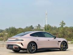 Xiaomi SU7 Rear-Wheel Drive Standard Edition - photo 9