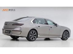 BMW 7 Series 735Li Luxury Package - ფოტო 3