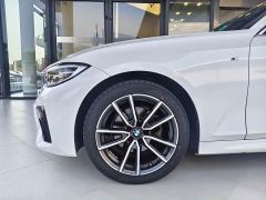 BMW 3 Series 320Li M Sport Package - фото 4