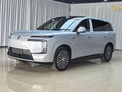 Denza N8L PHEV Flash Charge Premium Edition - фото 1