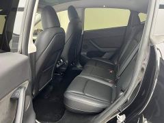 Tesla Model Y Rear-Wheel Drive - ფოტო 7