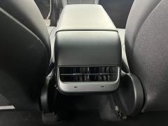 Tesla Model Y Rear-Wheel Drive - ფოტო 8