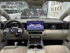 Denza D9 Second Generation DM-i AWD Flash Charge Luxury - ფოტო 10